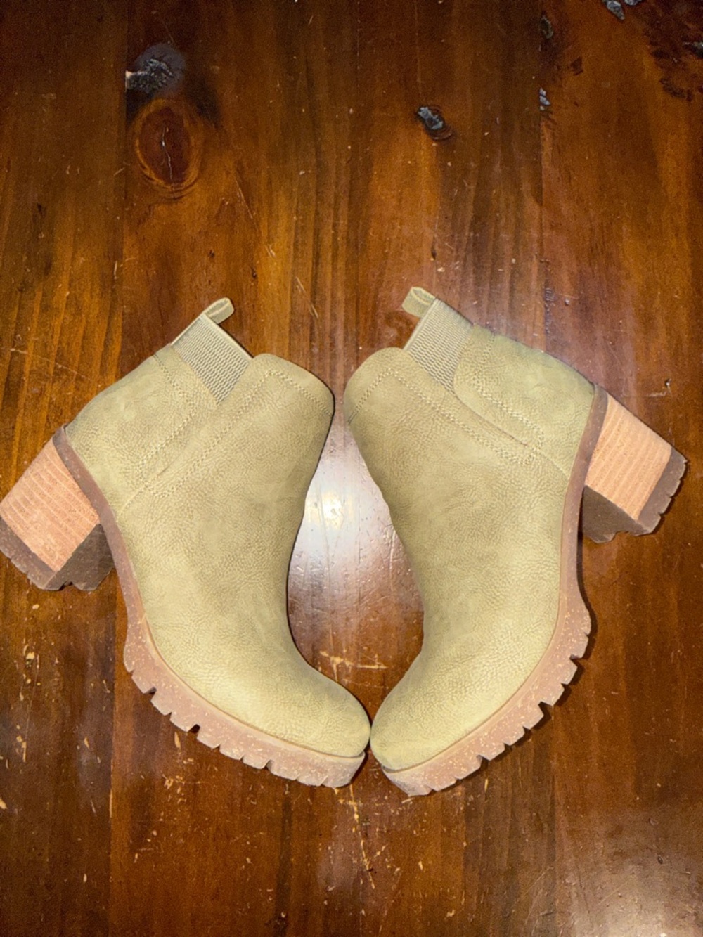 KORKS ELSIE SUEDE ANKLE BOOTIES💗